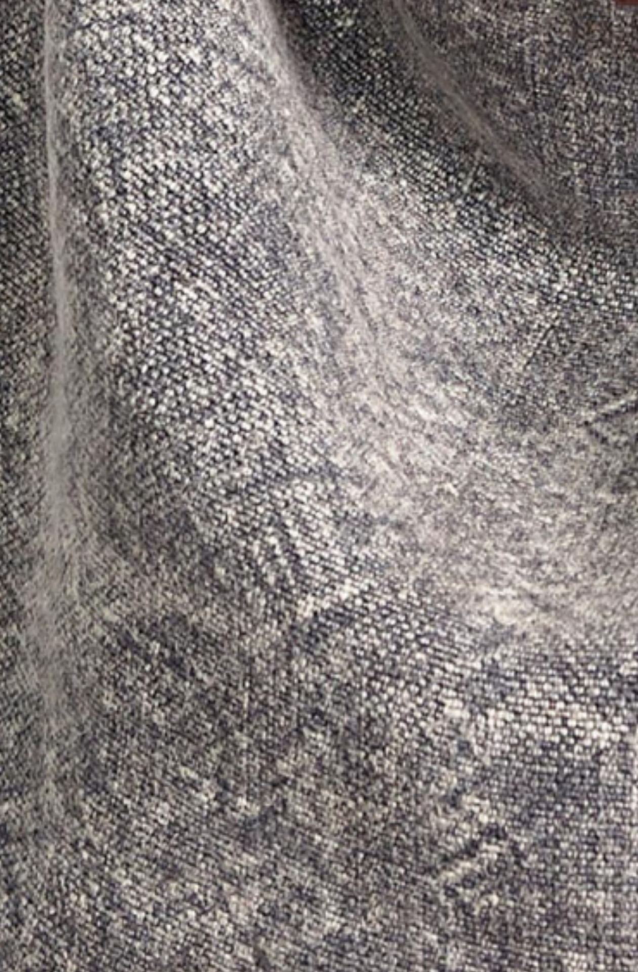 Smoke bag swatch – soft smokey greys flecked with subtle white.