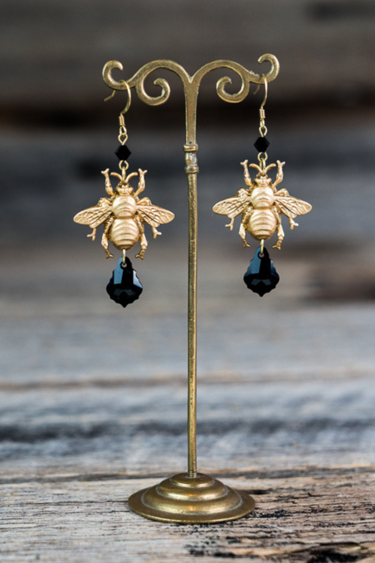 Crystal drop bee online earrings