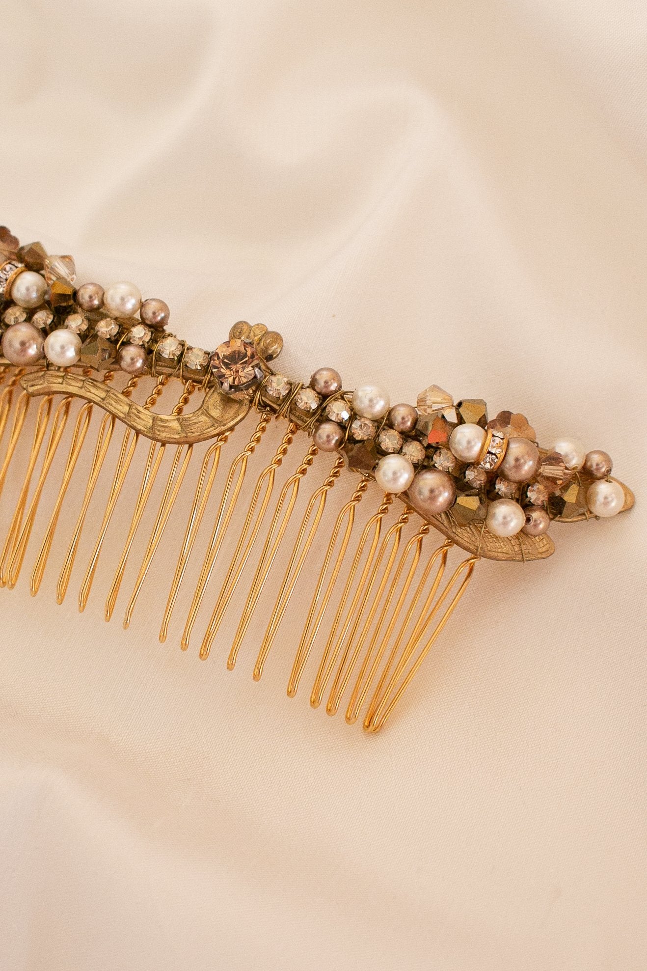 Wilde At Heart handmade in Melbourne Swarovski Pearl And Crystal Headband