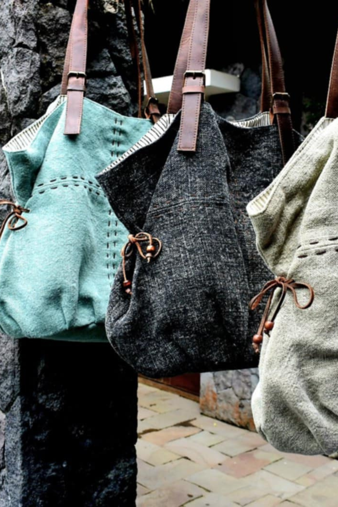 Four Points of the Compass Weekender Bag - Sustainable Jute.
