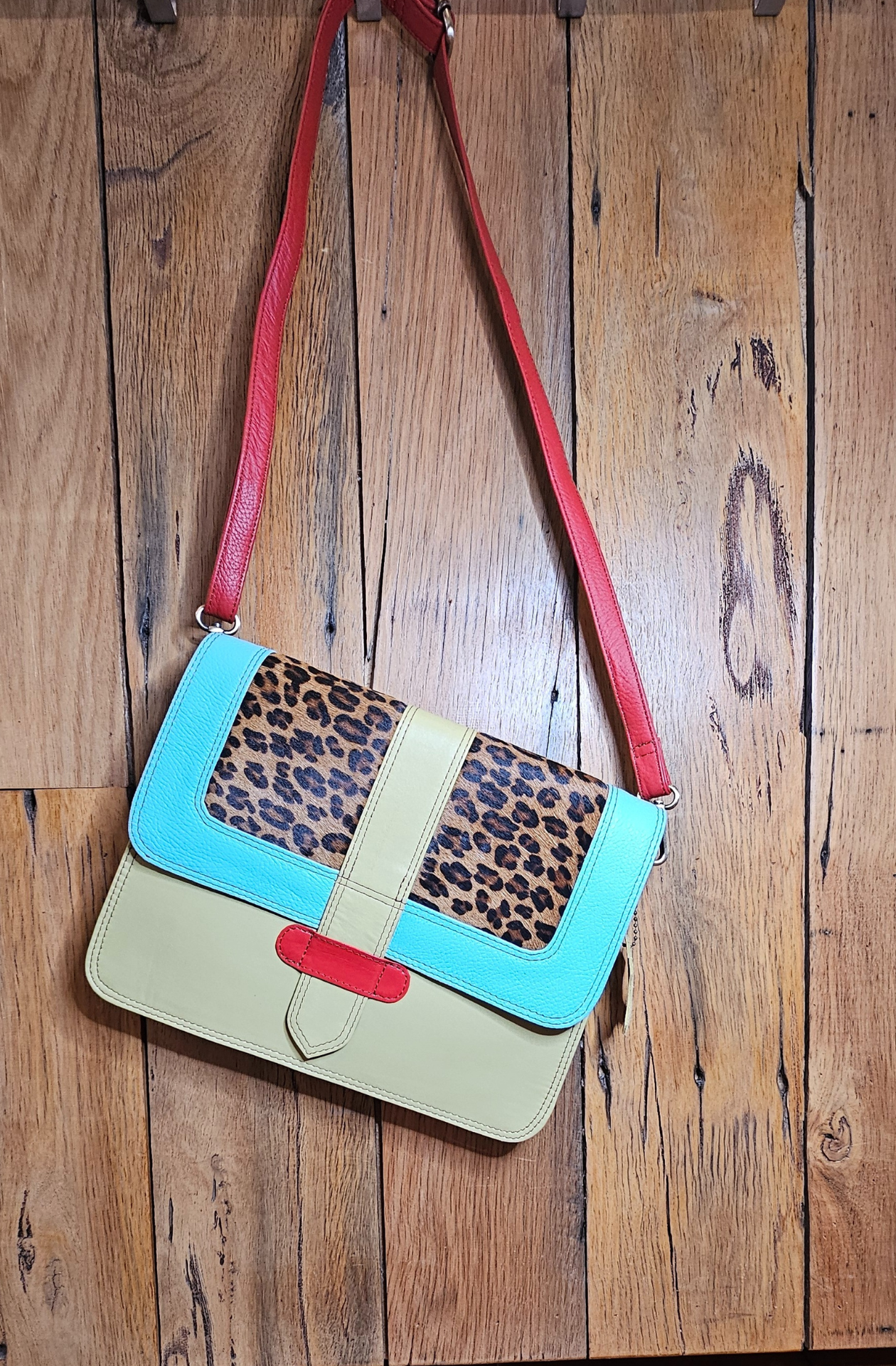Safari Weekend Satchel - several colours available