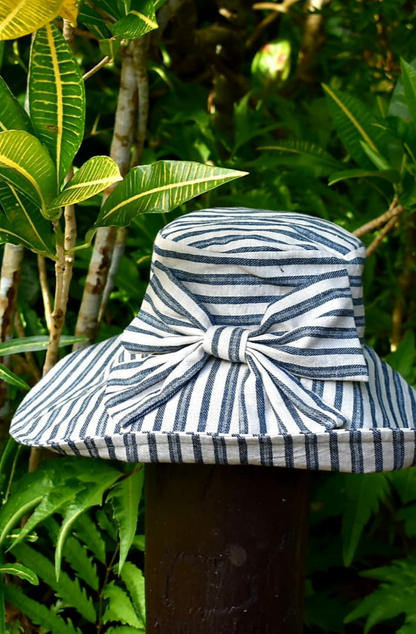Travels With My Aunt - a hat with great style!