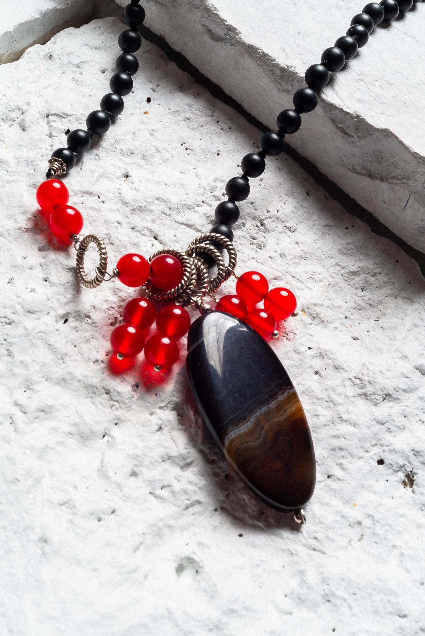 Brown Stone Pendant Necklace