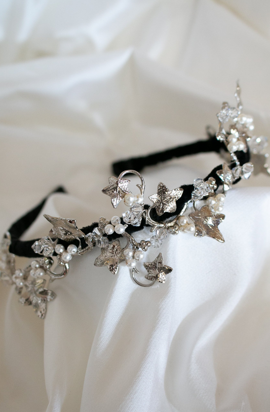 A narrow black velvet headband with ivy vine, pearls and Swarovski crystals, to create a beautiful arrangement