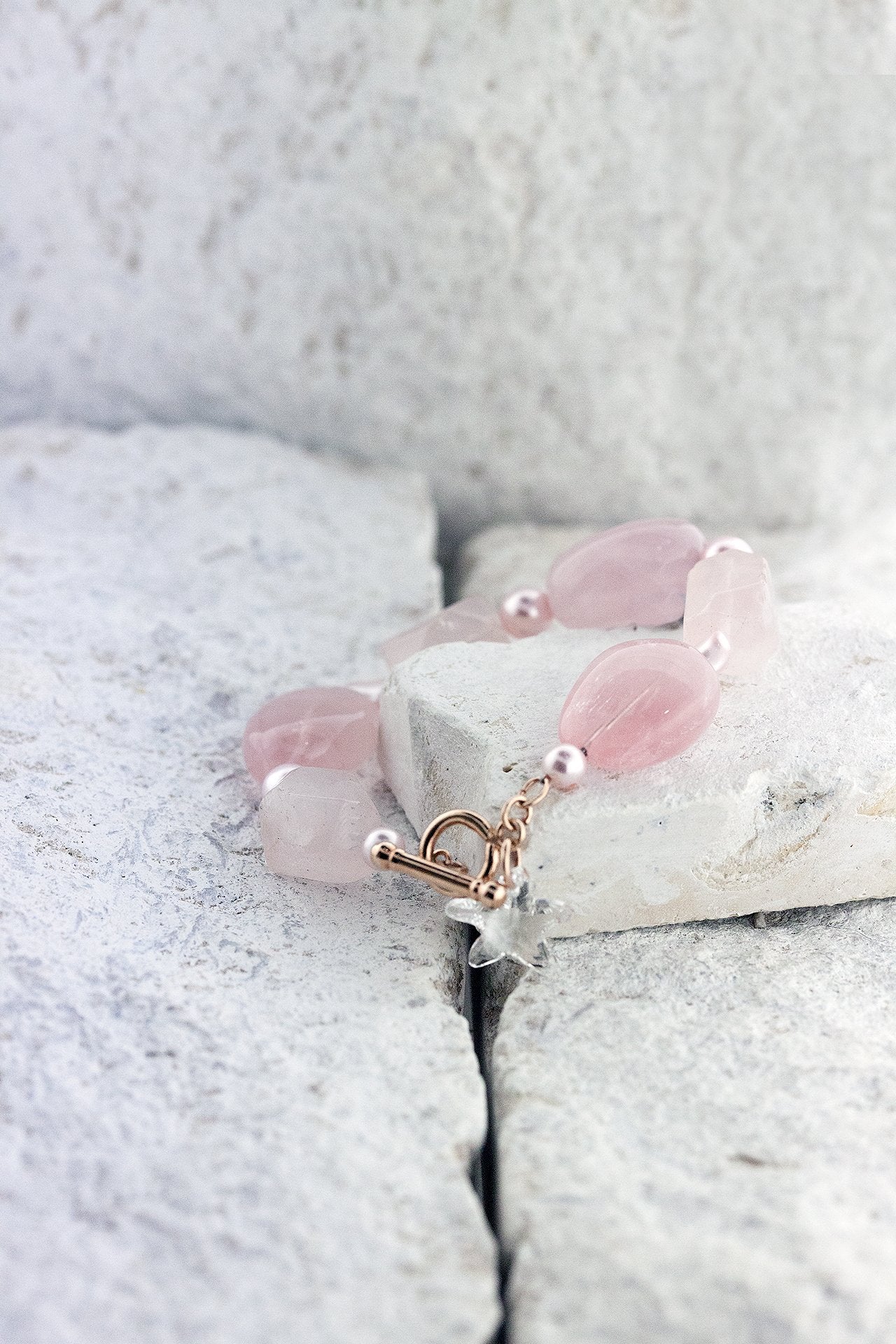 Wilde At Heart marine inspired bracelet rose quartz and pink pearl  - Swarovski crystal starfish