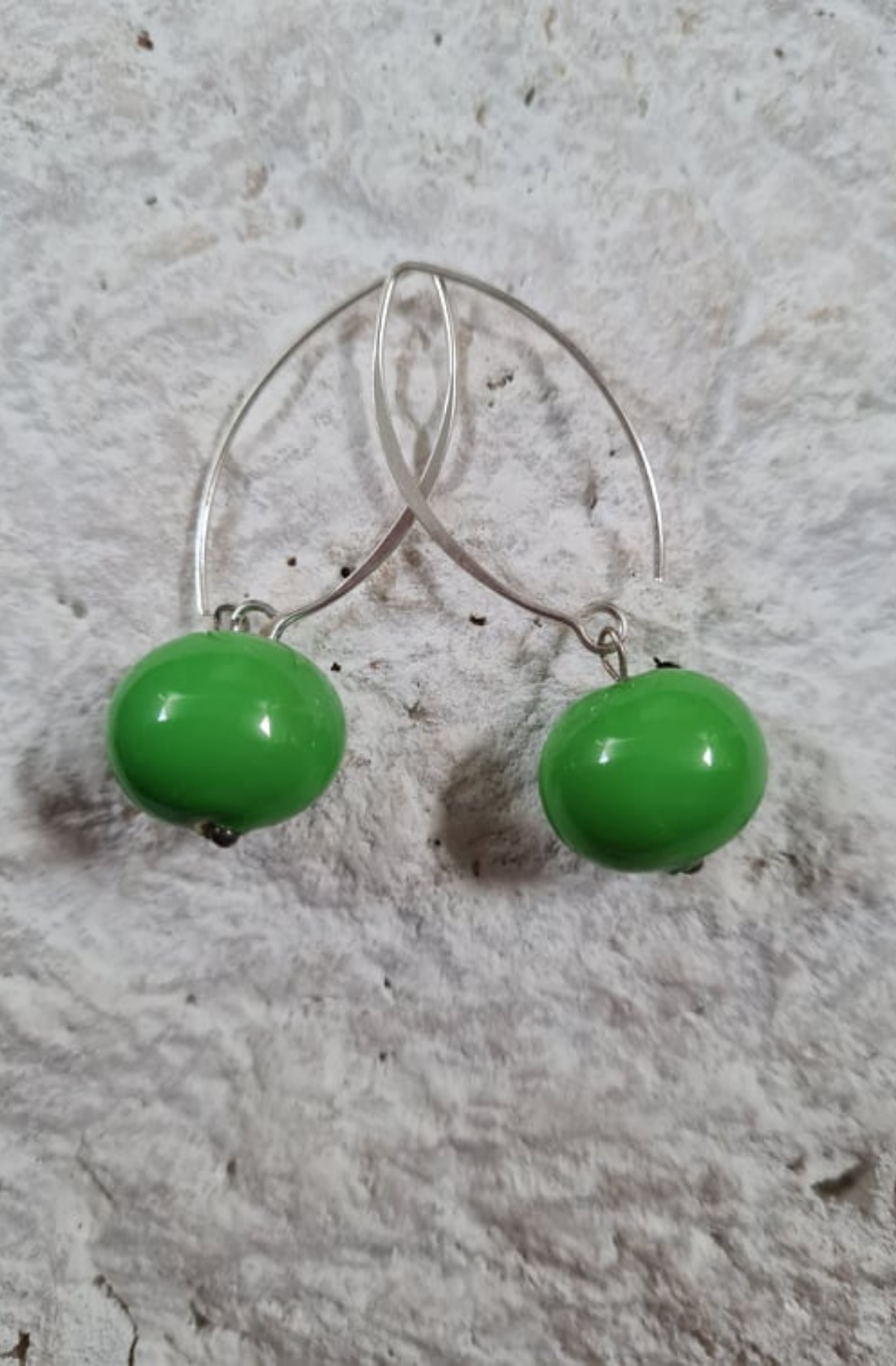 pearl ball drop earrings| faux pearl earrings| lime earrings| sterling silver pearl earrings| shell based earrings| 