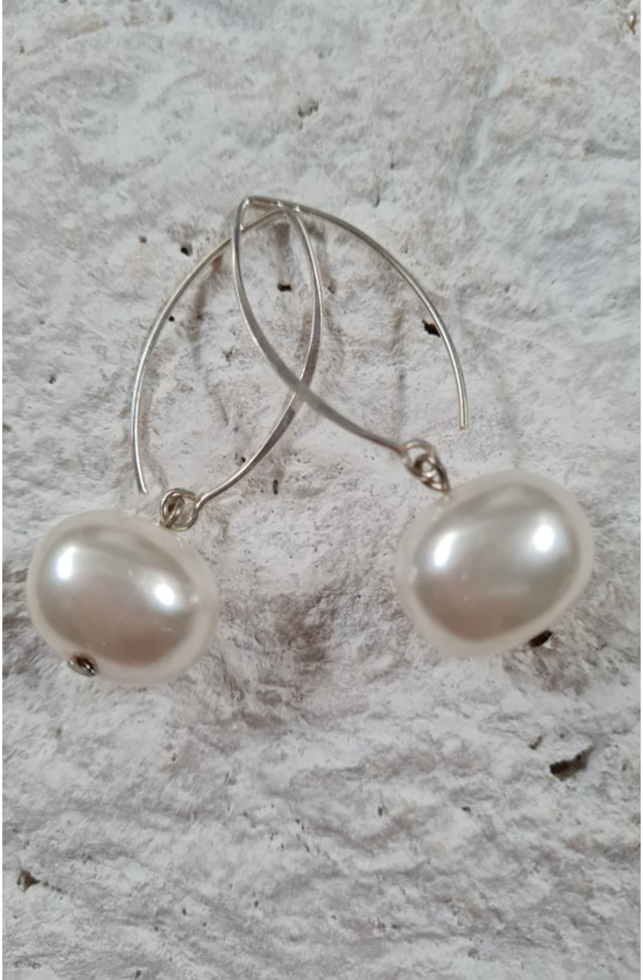 pearl ball drop earrings| faux pearl earrings| white earrings| sterling silver pearl earrings| shell based earrings| pearl drop earrings