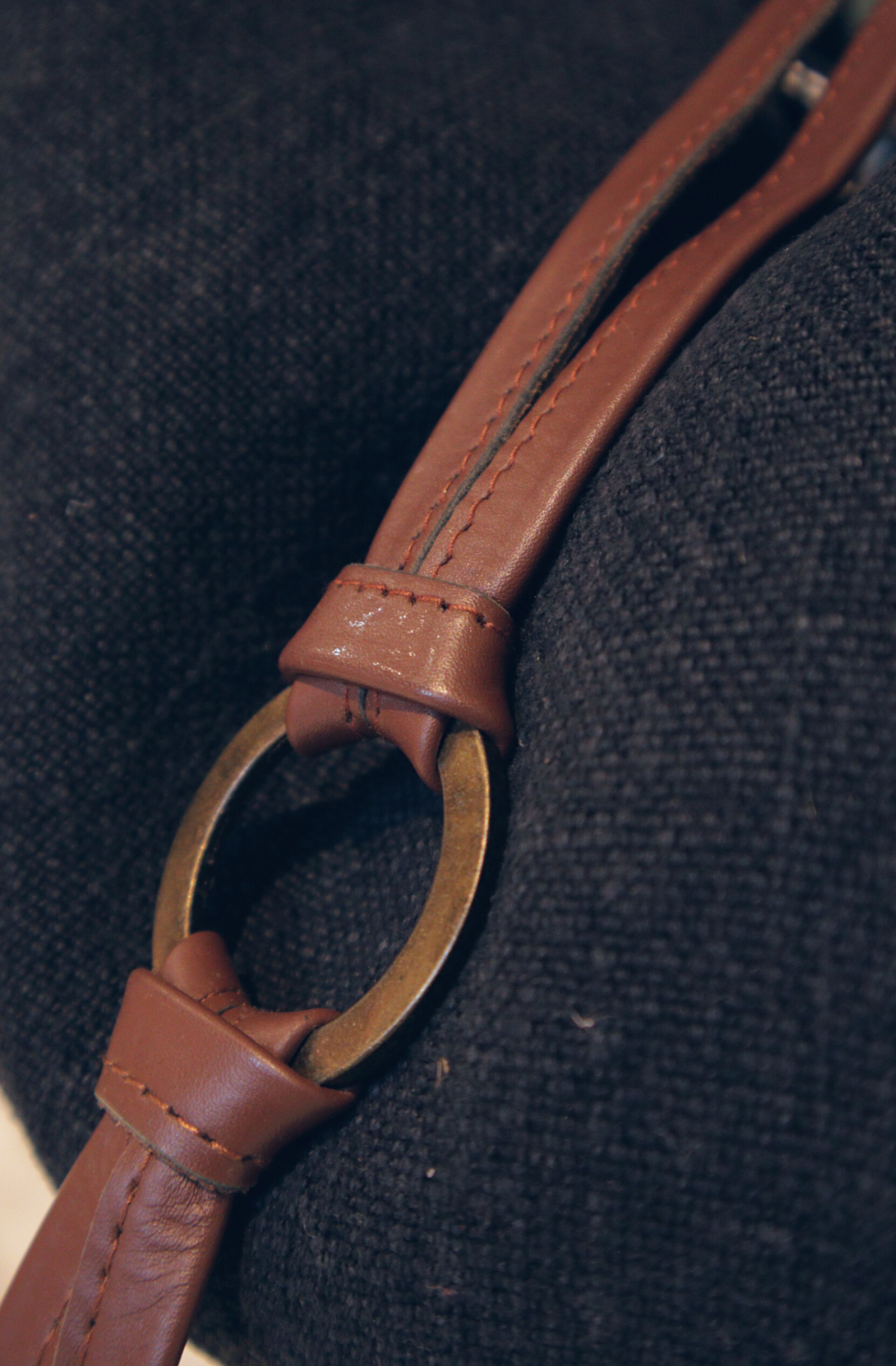 Urban Voyager Shoulder Bag - Sustainable Jute.